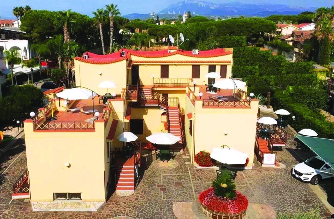 Villa Paeonia Πέστουμ Εξωτερικό φωτογραφία