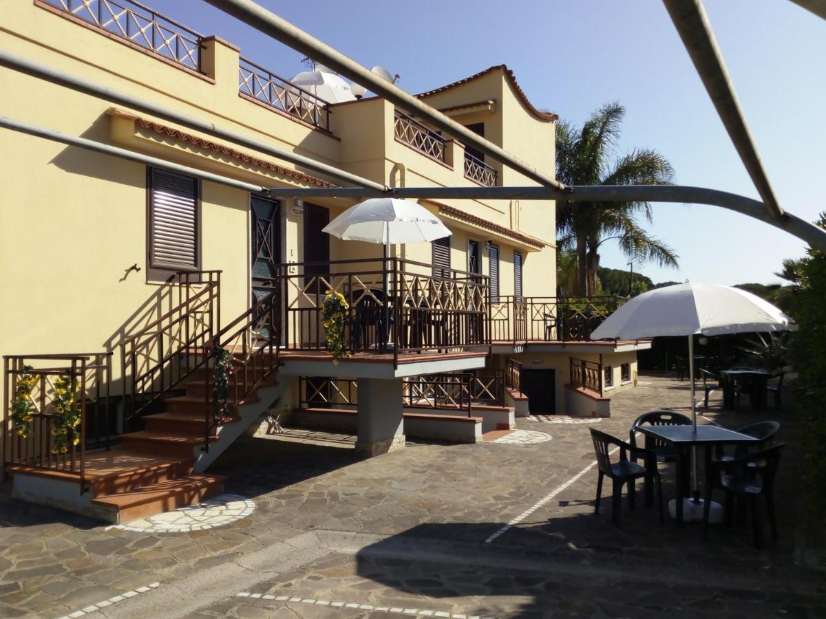 Villa Paeonia Πέστουμ Εξωτερικό φωτογραφία