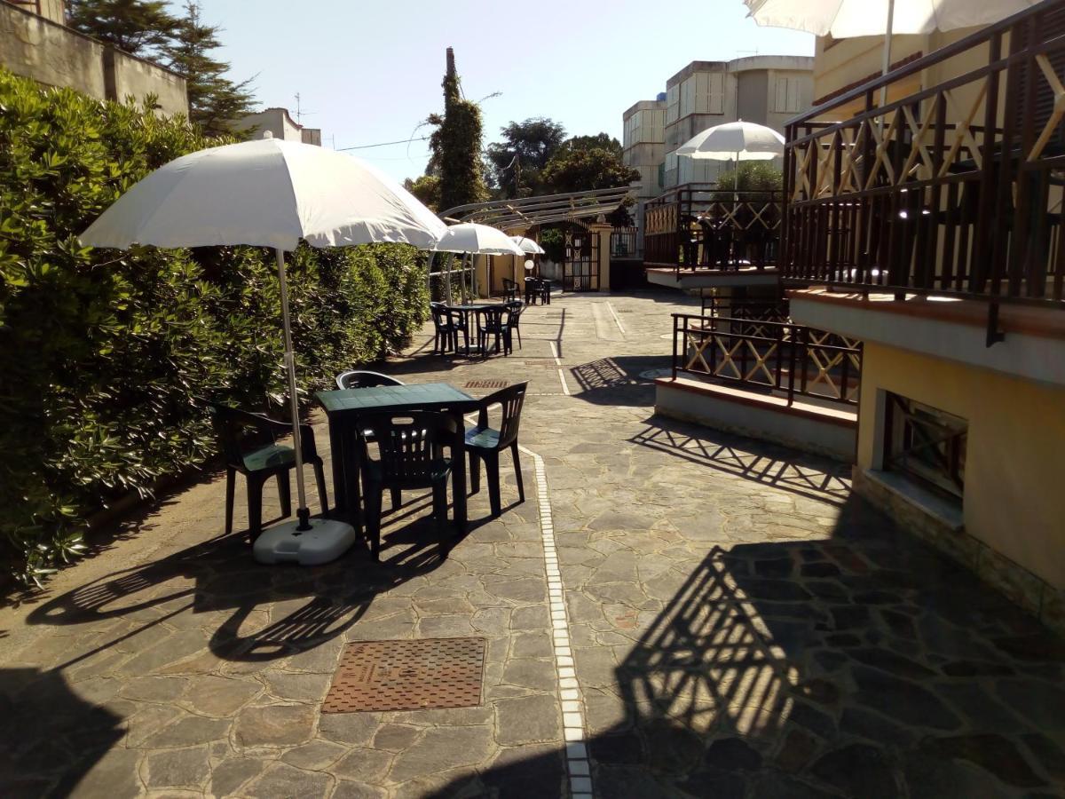 Villa Paeonia Πέστουμ Εξωτερικό φωτογραφία